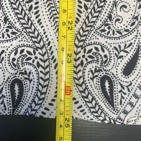 LOFT Tops With Tulip Cap Sleeves - Picture 10 of 11